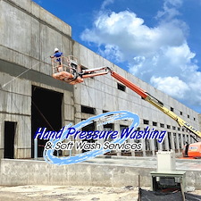 Hand pressure washing gallery